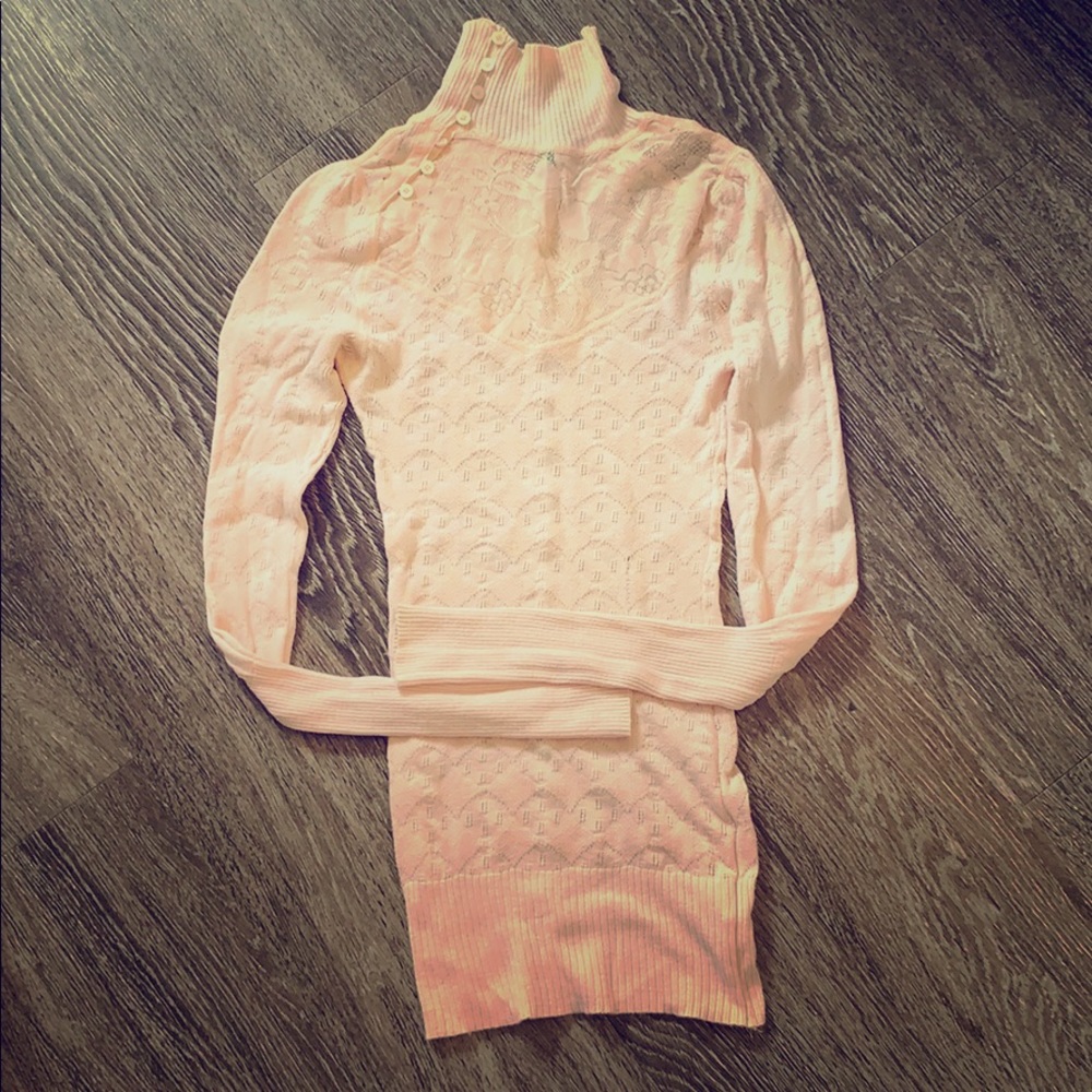 Free People Pink Trutleneck w/ lace & buttons